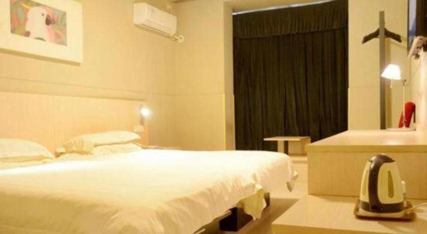 Jinjiang Inn Tiayuan Wuyi Square Taiyuan  Buitenkant foto
